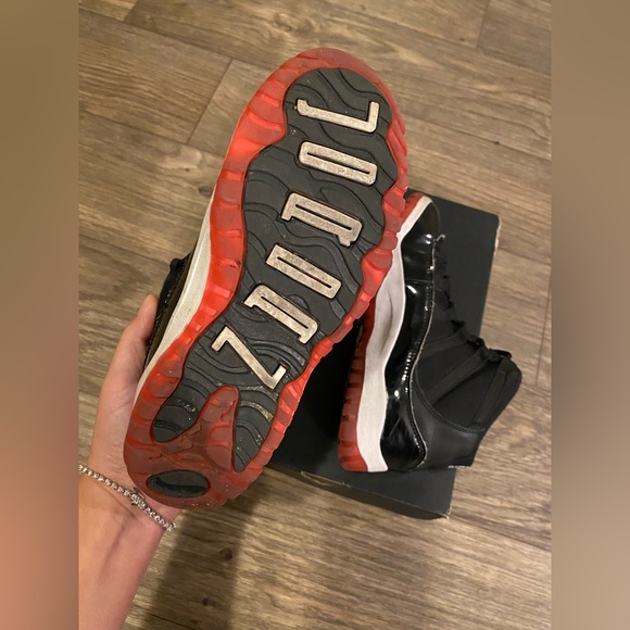 Air Jordan 11 Retro “Bred” - Picture 5 of 6